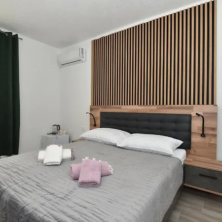 Appartement Jeta 2 & *