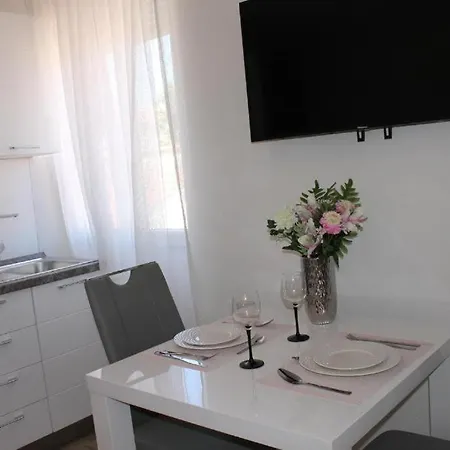 Apartman Jeta 2 & Zadar