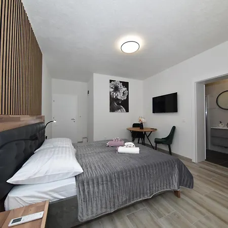 Jeta 2 & * Задар