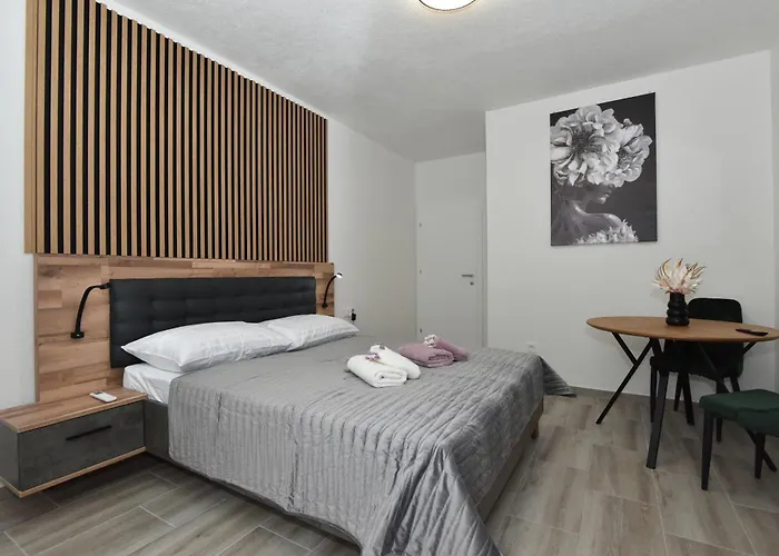 Jeta 2 & * 자다르